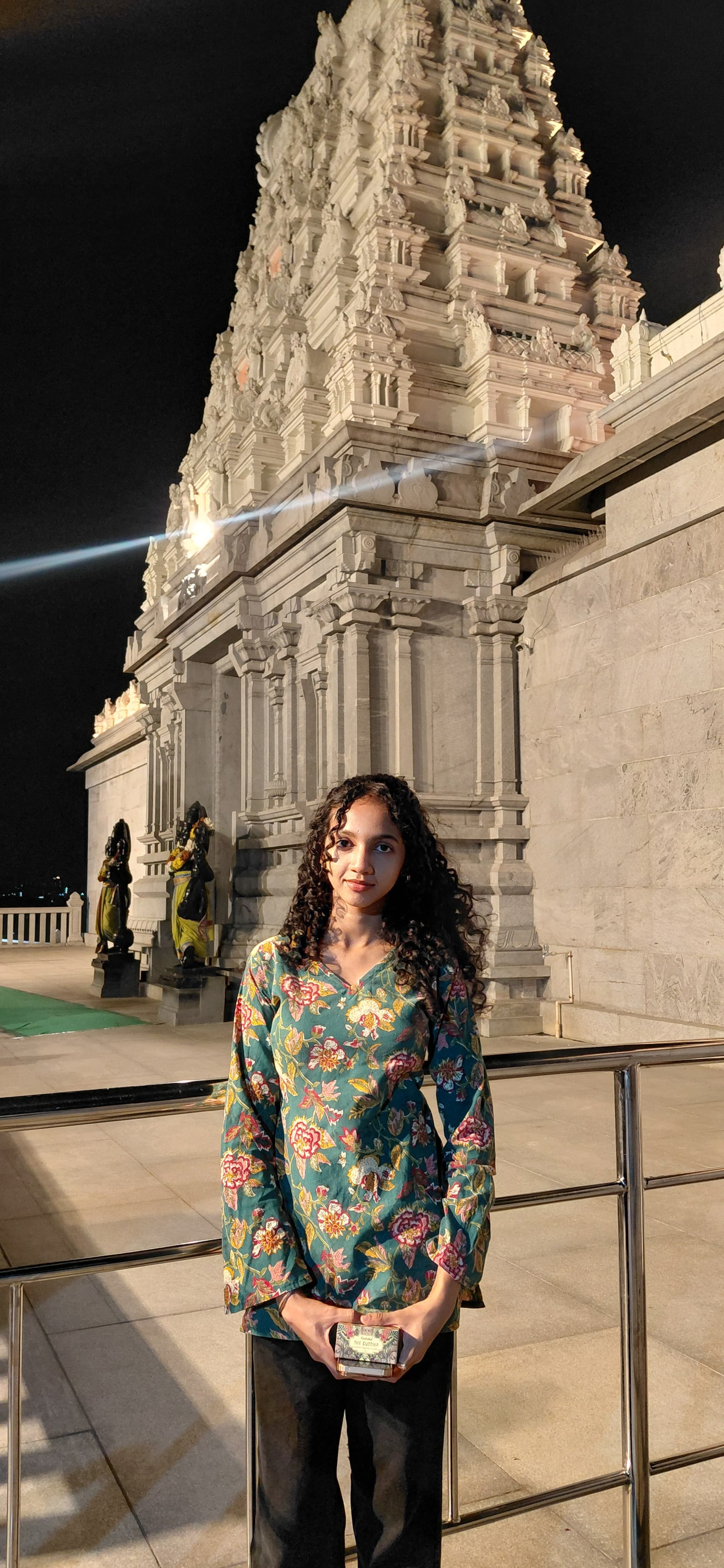 Gallery moment